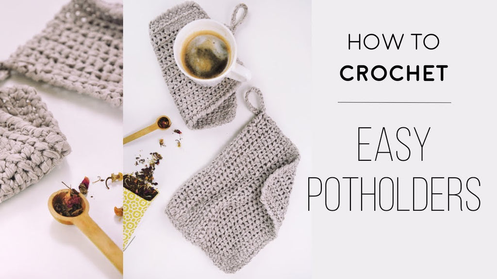 Hi everyone! Hope you enjoy today's tutorial -- how to crochet these easy potholders