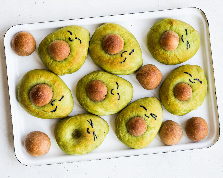This matcha avo buns recipe makes the cutest little baked goods you ever did see