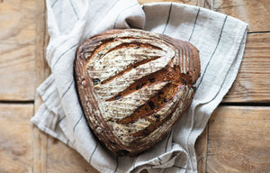 Pain noisettes et chocolat / Chocolate & Hazelnut Bread