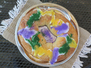 Let’s Bake a "Mardi Gras King Cake" from a Box