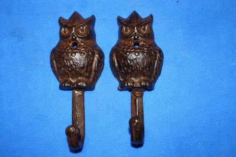 Owl Bath Towel Hooks, Cast Iron, 5&quot; tall, Volume Priced, H-43
